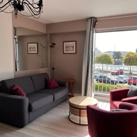 T2 Quartier La Chaume, Bien Equipe, Proche Commerces - Fr-1-422-41